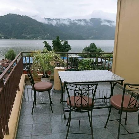 Hotel My Dream Pokhara Buitenkant foto