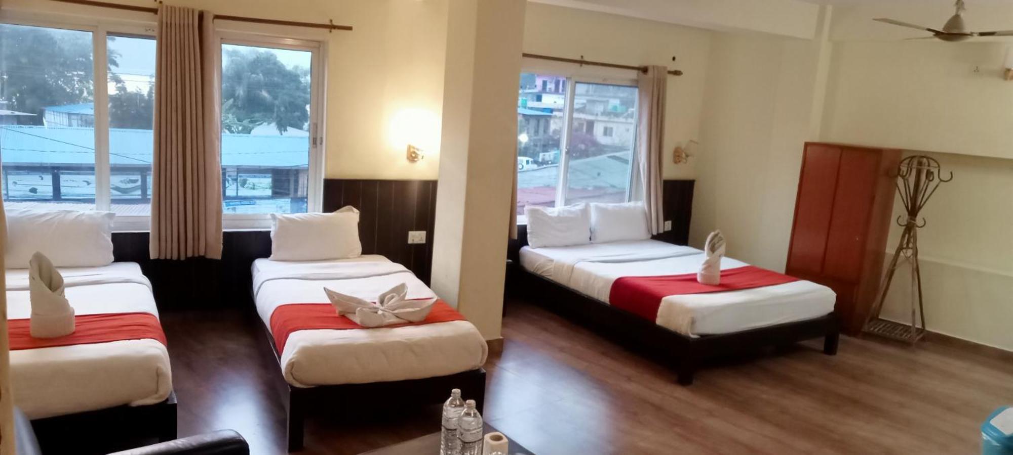 Hotel My Dream Pokhara Buitenkant foto