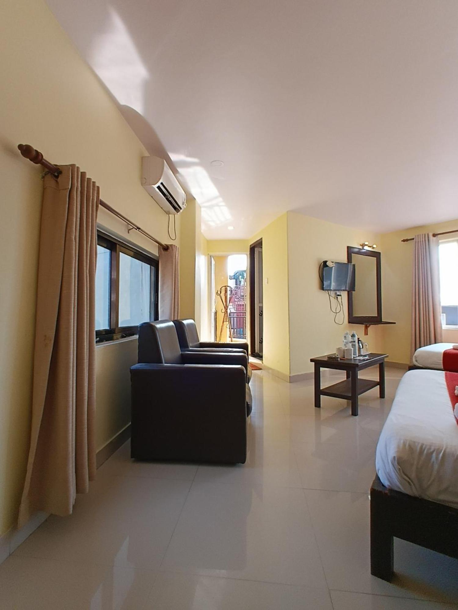 Hotel My Dream Pokhara Buitenkant foto