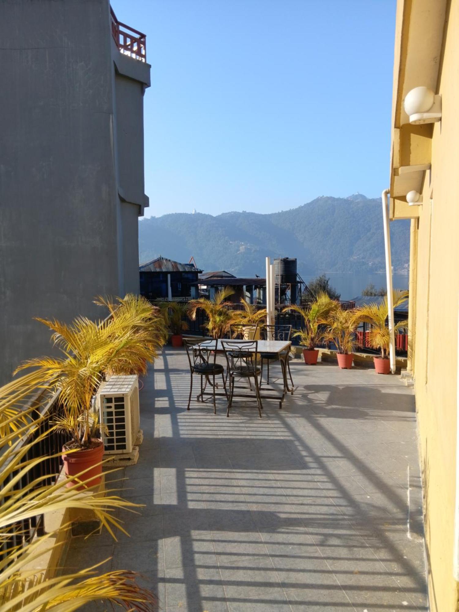 Hotel My Dream Pokhara Buitenkant foto