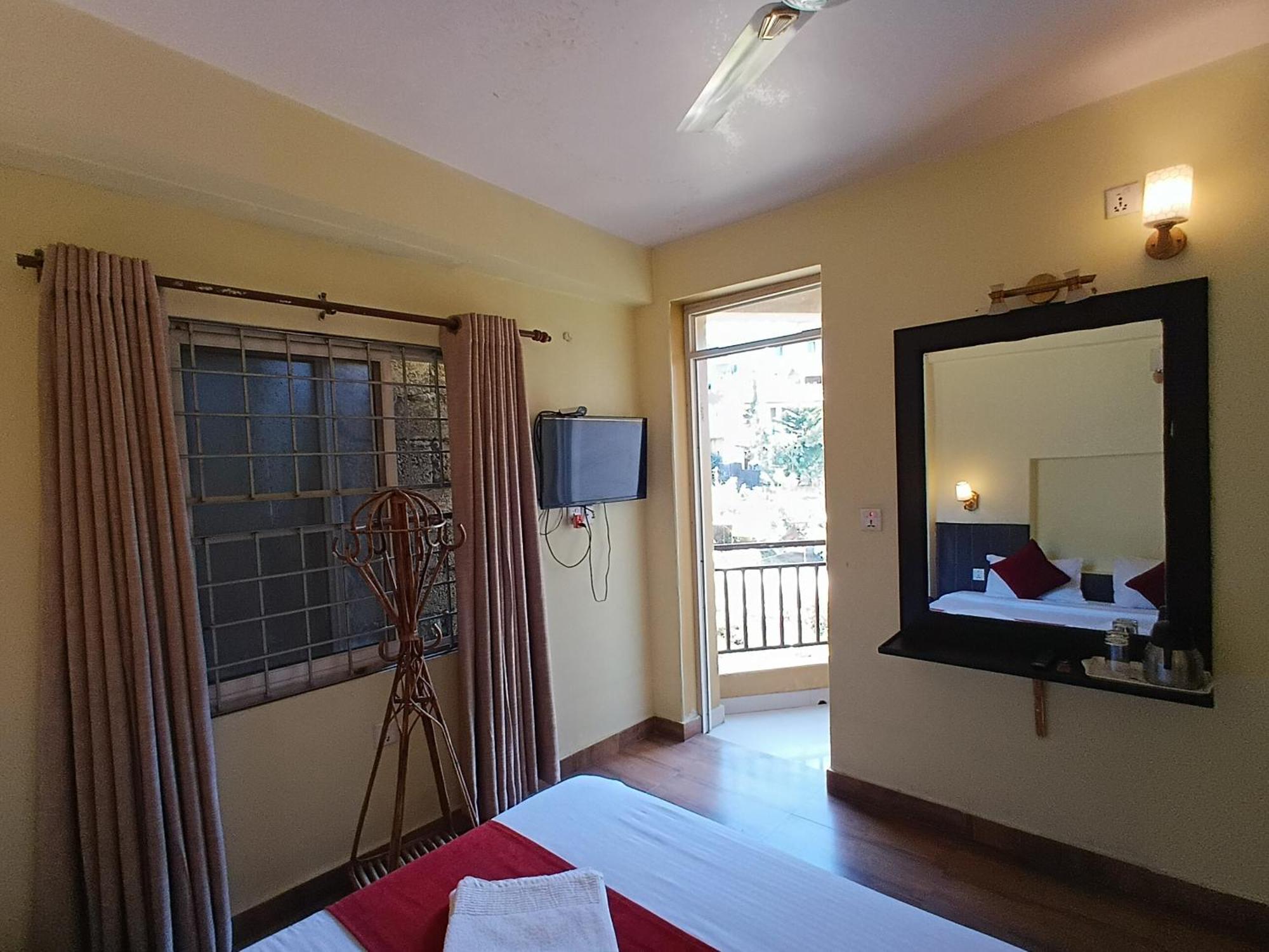 Hotel My Dream Pokhara Buitenkant foto