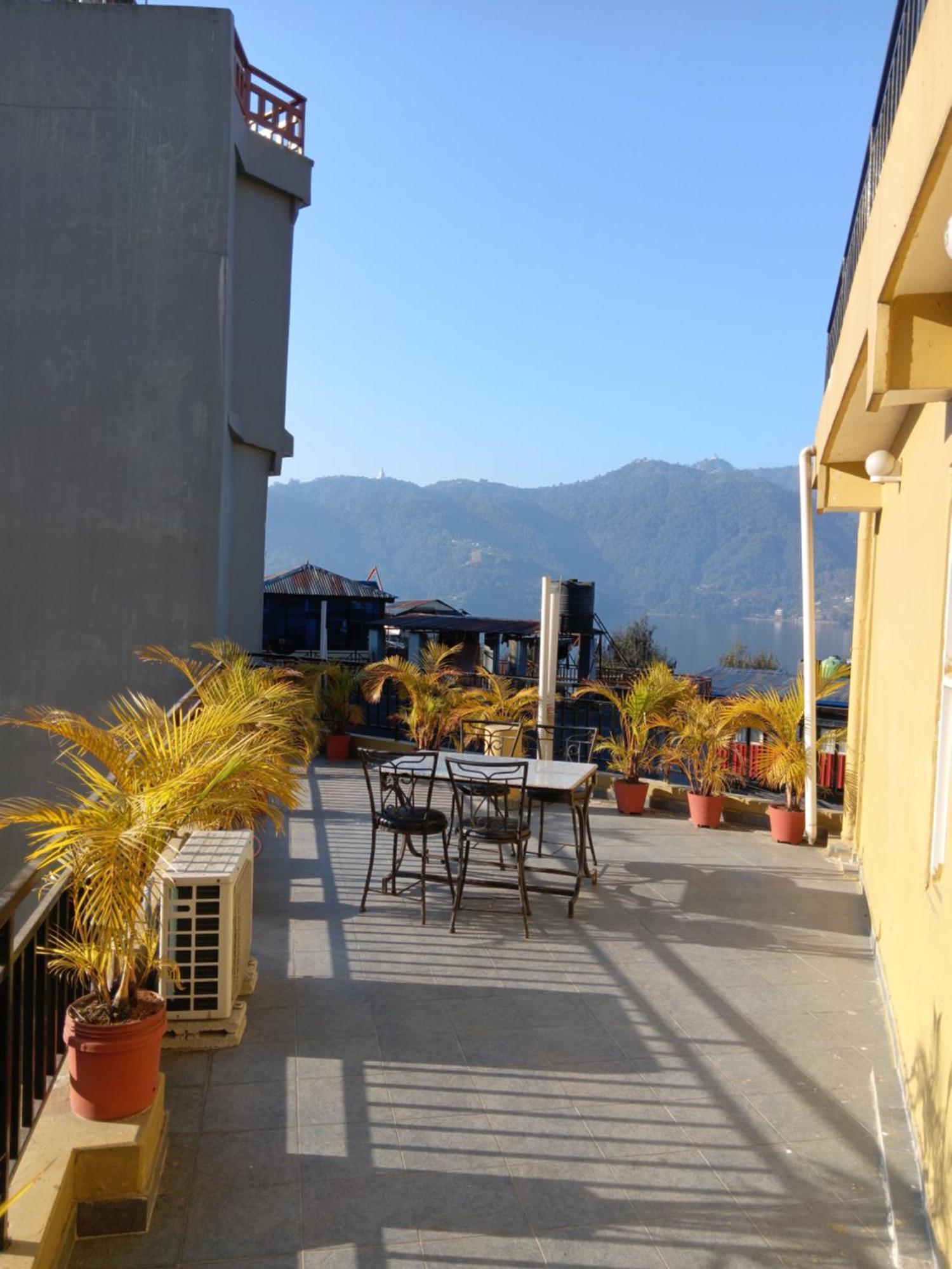 Hotel My Dream Pokhara Buitenkant foto